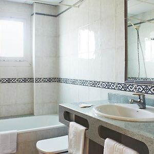 Habitación con Cama King